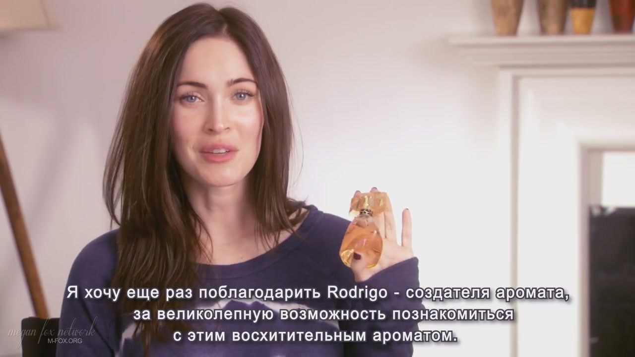 Message_from_Megan_Fox_Captures015.jpg Message_from_Megan_Fox_Captures015.jpg