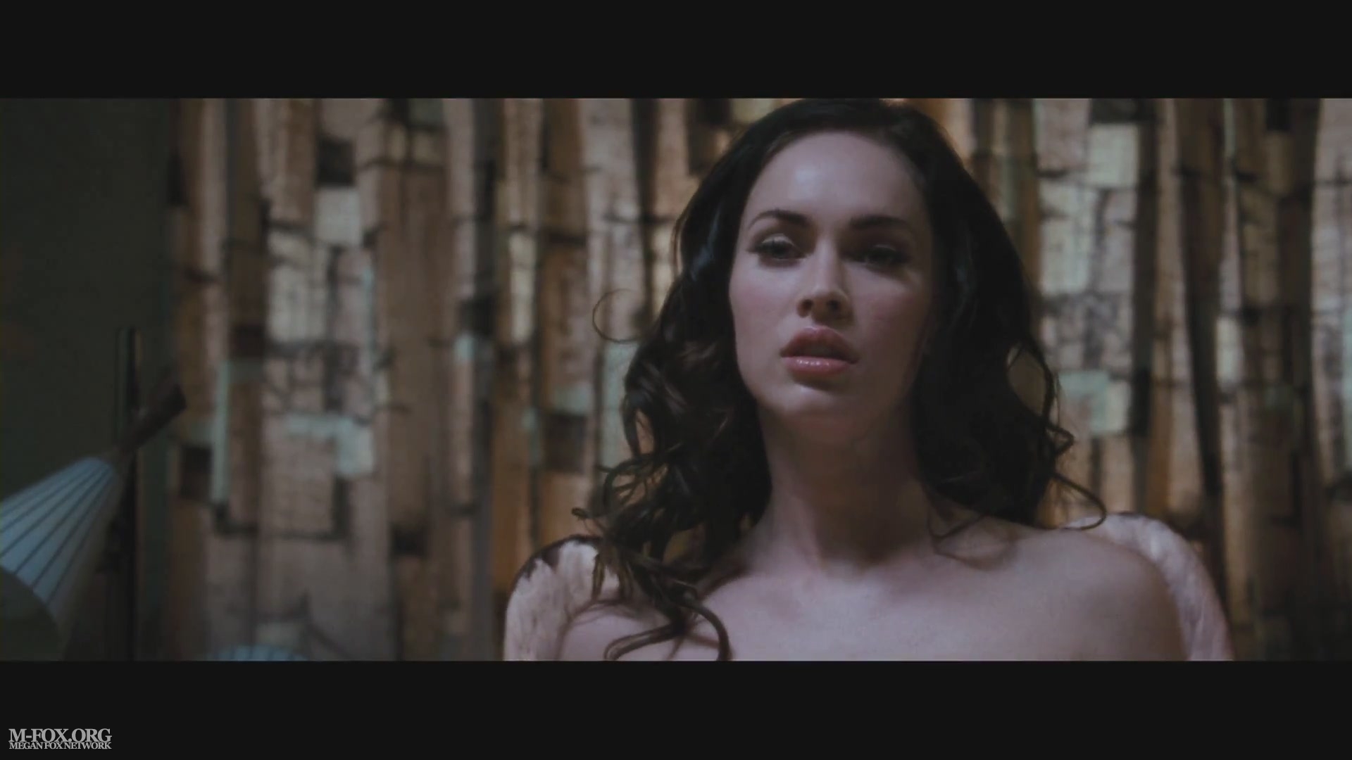 PPtrailerHD0422.jpg