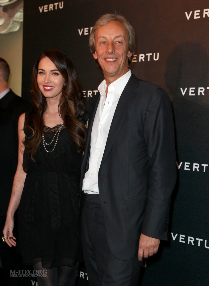 Vertu_Constellation_Launch_Party_In_Moscow111511002.jpg Vertu_Constellation_Launch_Party_In_Moscow111511002.jpg