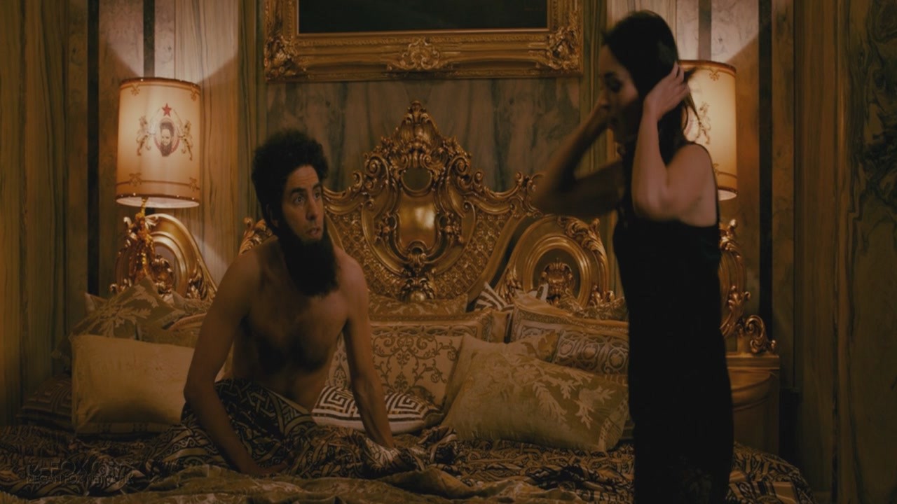 thedictator0109.jpg