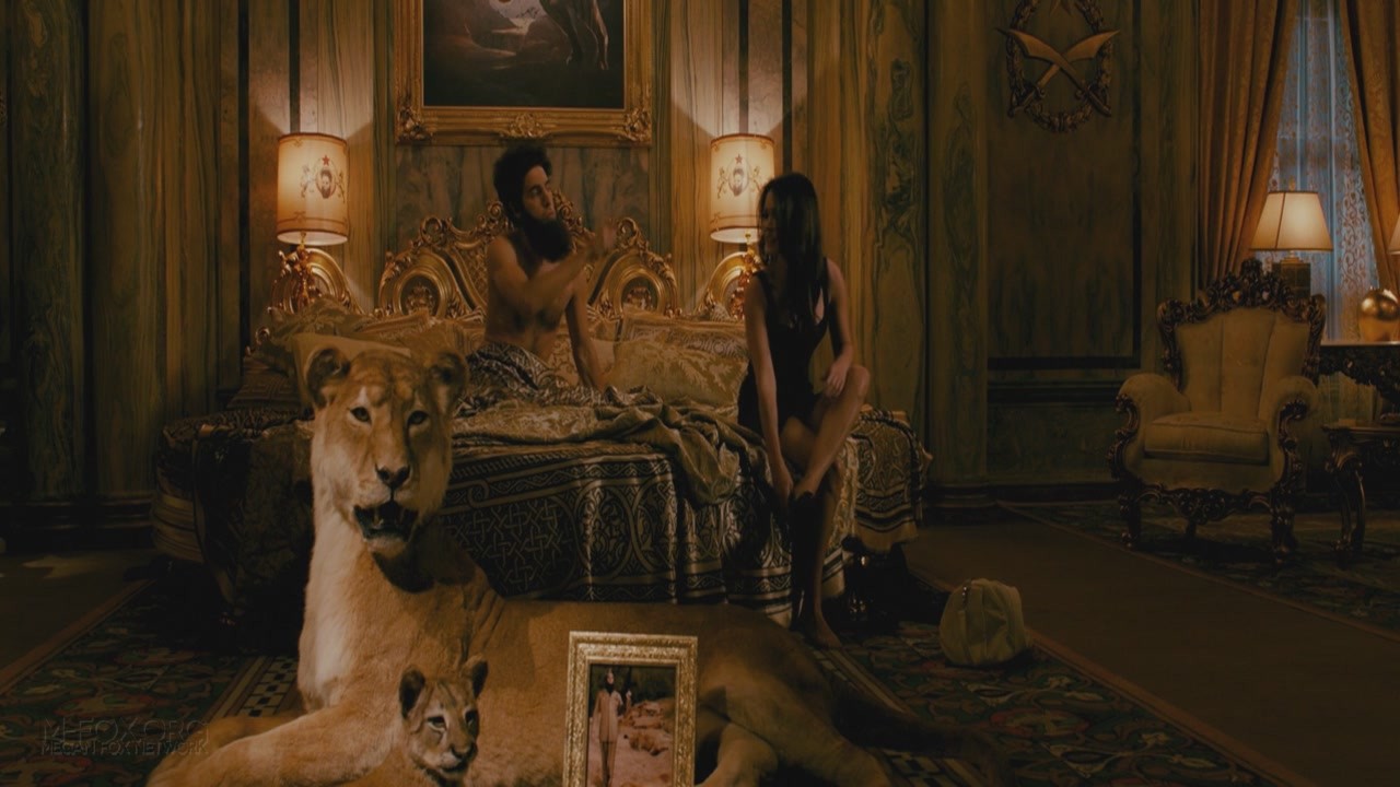 thedictator0118.jpg
