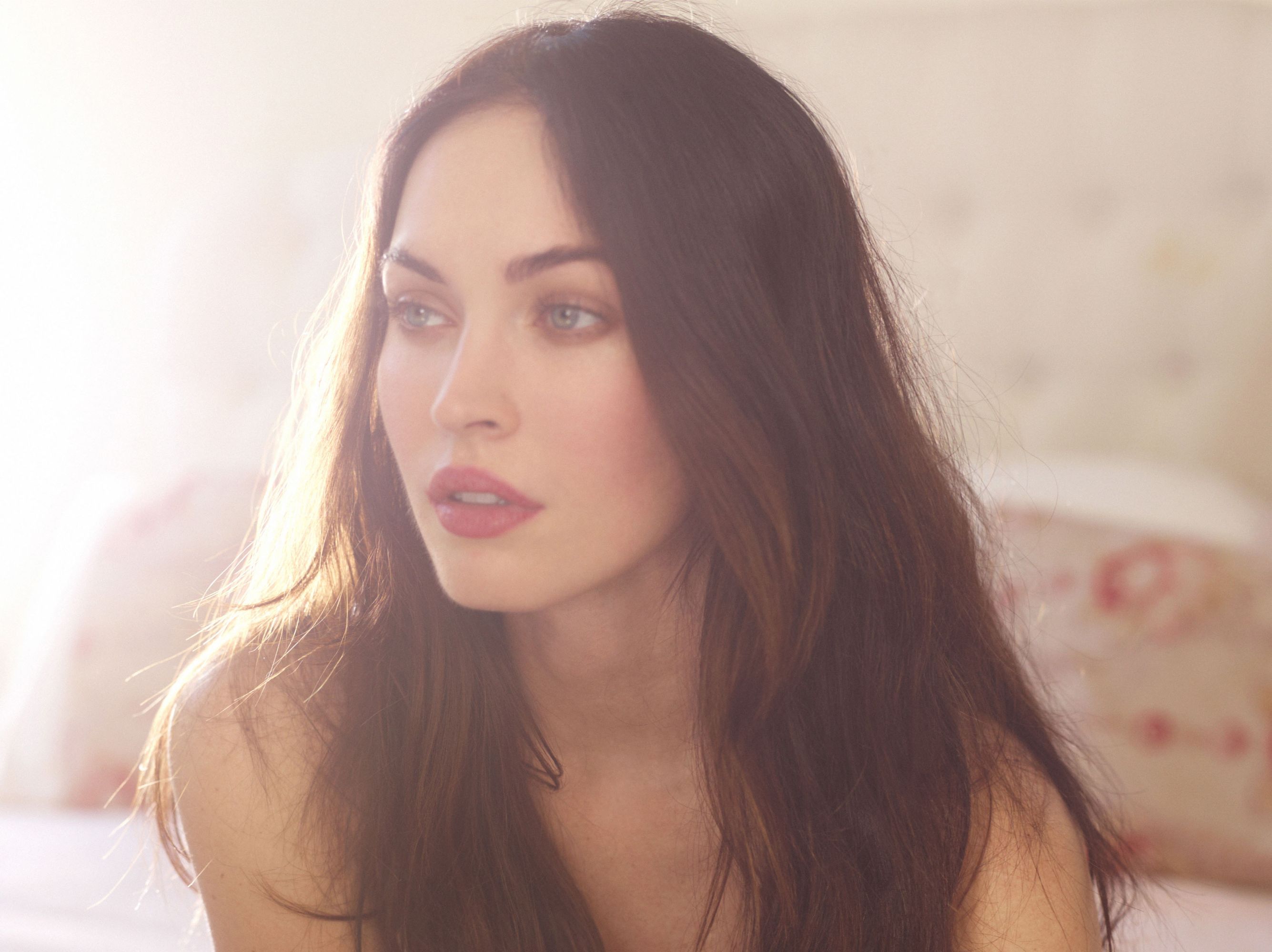 HQ
