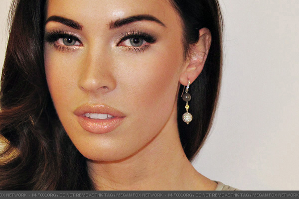 59457_megan-fox-troy-jensen-2_122_231lo.jpg 59457_megan-fox-troy-jensen-2_122_231lo.jpg