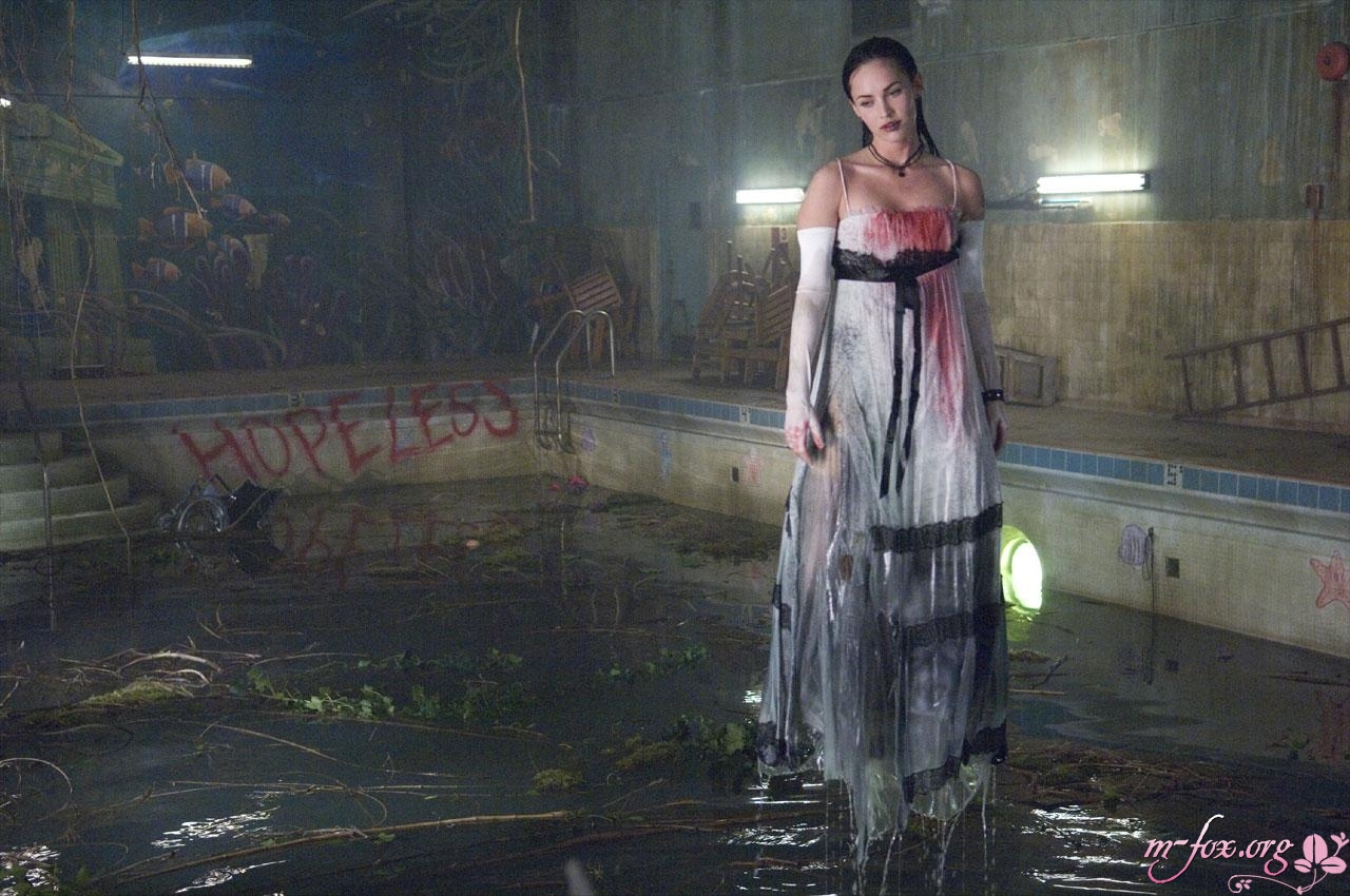 hr_Jennifers_Body_15.jpg hr_Jennifers_Body_15.jpg