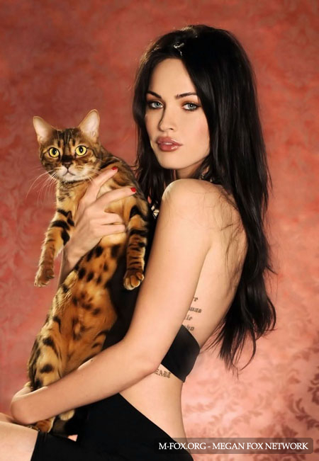 megan-fox-foxy-out-02_49199.jpg megan-fox-foxy-out-02_49199.jpg